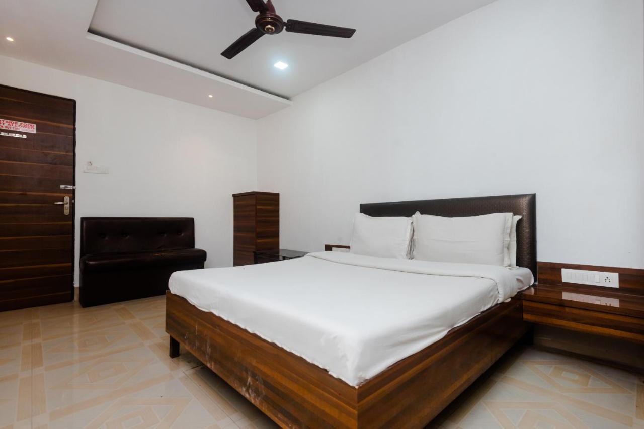 Oyo 37530 Selfie Dhaba Hotel Sasupada Ngoại thất bức ảnh