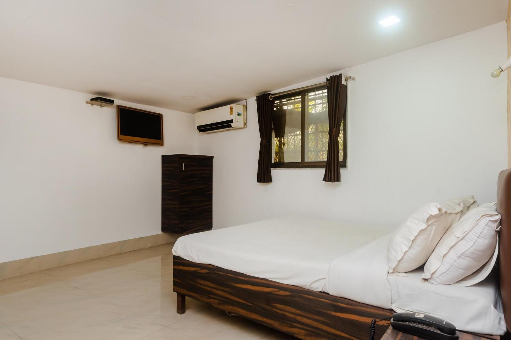 Oyo 37530 Selfie Dhaba Hotel Sasupada Ngoại thất bức ảnh